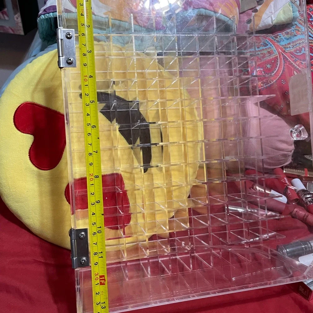 120grid acrylic lipstick holder